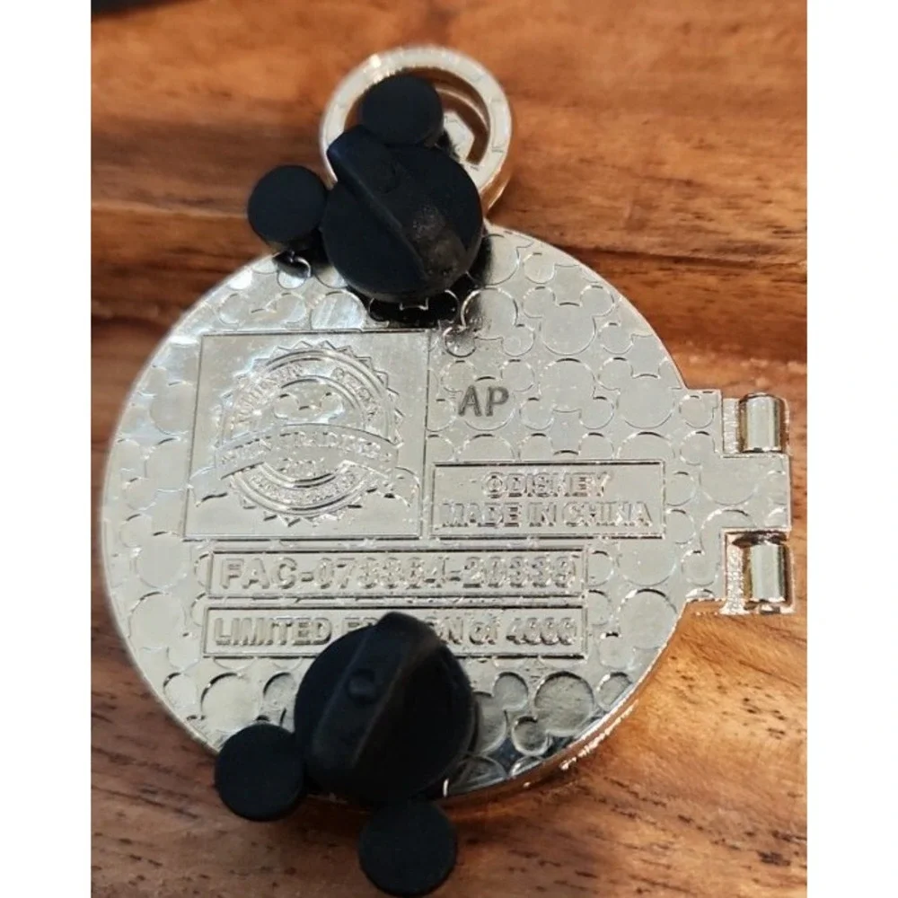 Disney Pin CHESHIRE CAT POCKET WATCH ALICE Artist Proof LE Only 25 made AP 00049 - Picture 4 of 4